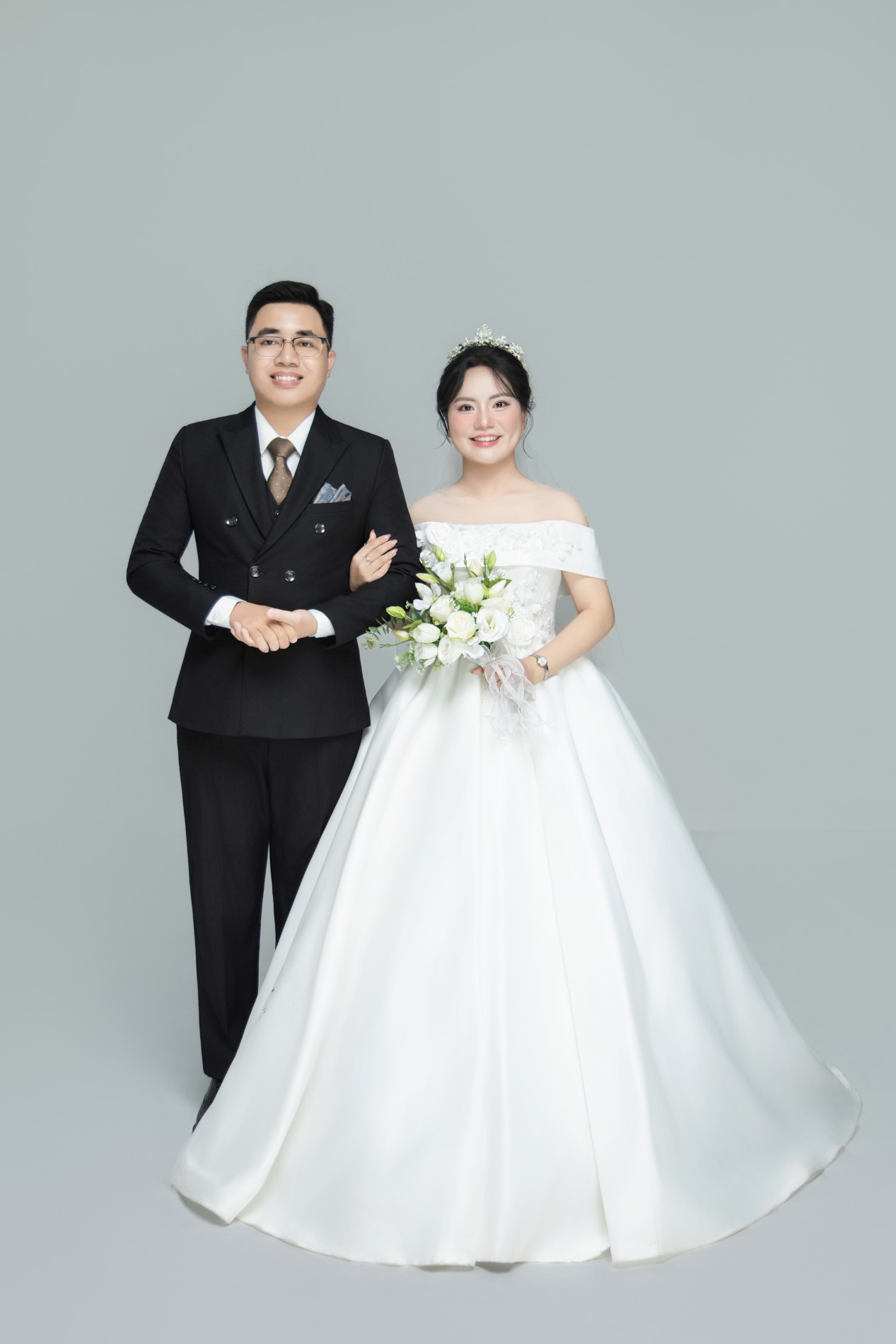 Hoàng Lợi – Trần Huế